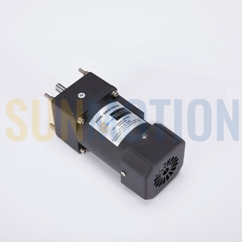 1U2A8414